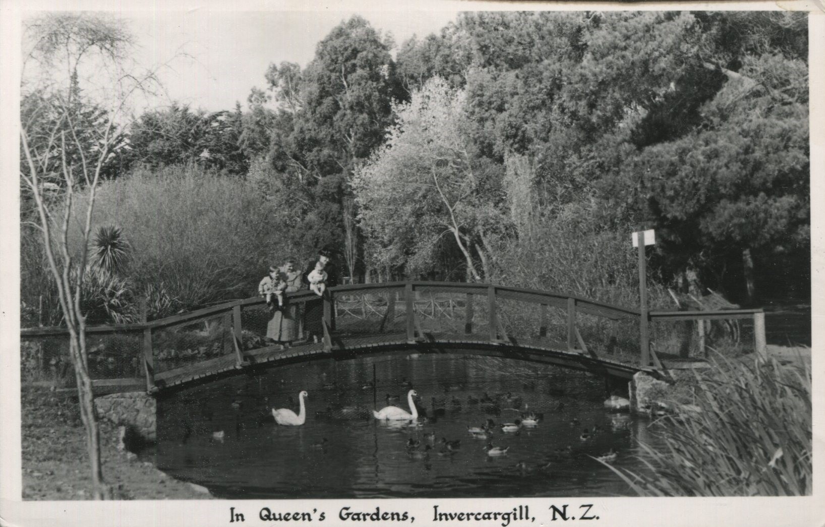 Invercargill-Queen's Gardens